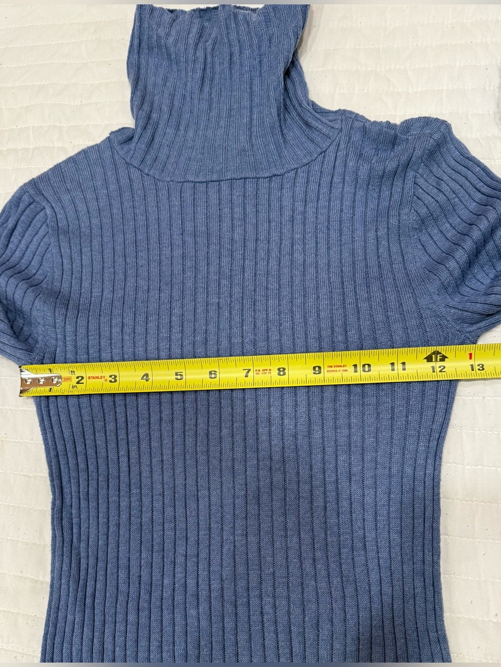 American Eagle Periwinkle Blue Ribbed Turtleneck Sweater Women's Medium - Picture 4 of 5